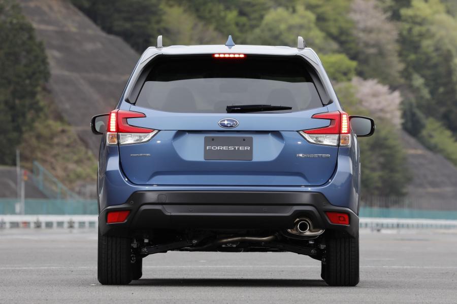  Subaru Forester Premium 2018 года  (JP) (фото 2 из 13)